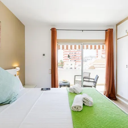 Floritas 23 Terrace And Swimming Pool