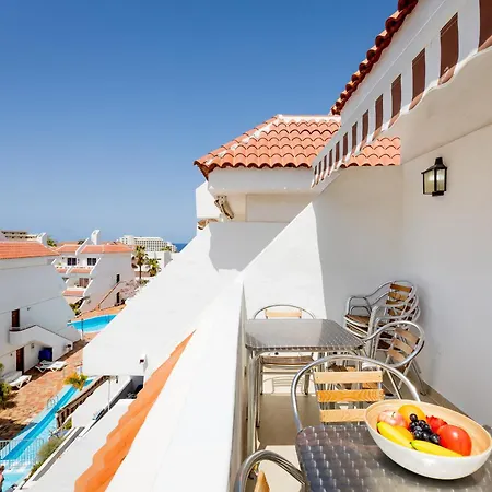 Floritas 23 Terrace And Swimming Pool