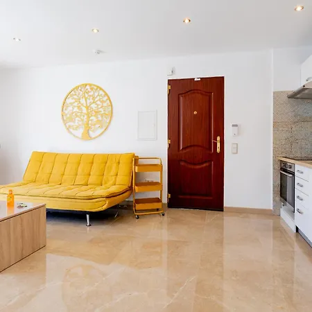 Floritas 23 Terrace And Swimming Pool