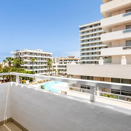 Floritas 23 Terrace And Swimming Pool Апартаменты *